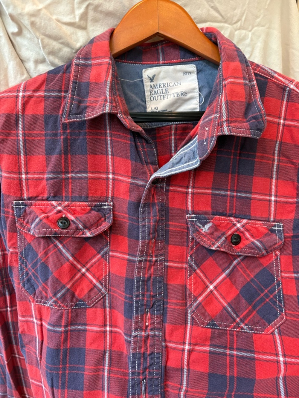 American Eagle Outfitters Red and Navy Plaid Button-Down Shirt